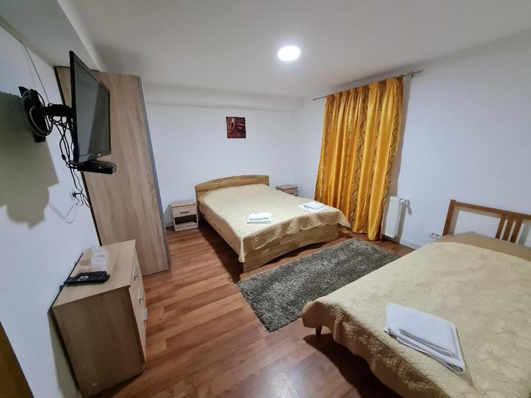 Pensiunea Casa Zmeilor Dragus エクステリア 写真