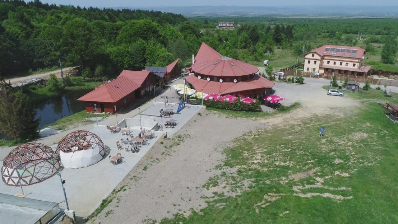 Pensiunea Casa Zmeilor Dragus エクステリア 写真